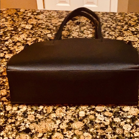 Nanette Lepore Gorgeous Vegan Leather Shoulder bag - Picture 3 of 12